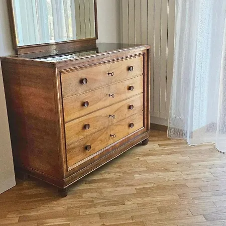 La Vispa Teresa فاستو