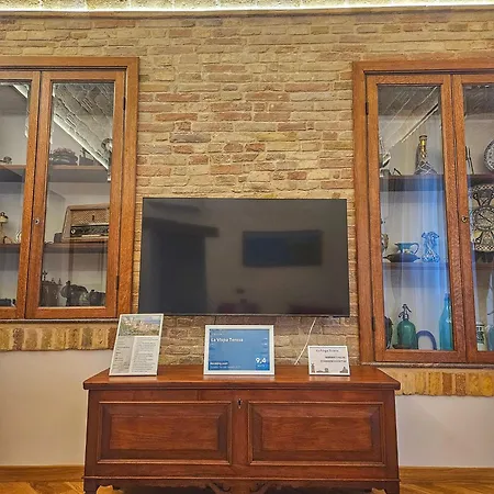 La Vispa Teresa بيت للعطل *